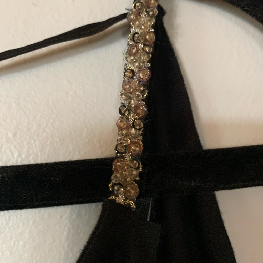 Top - Picture 3 of 8